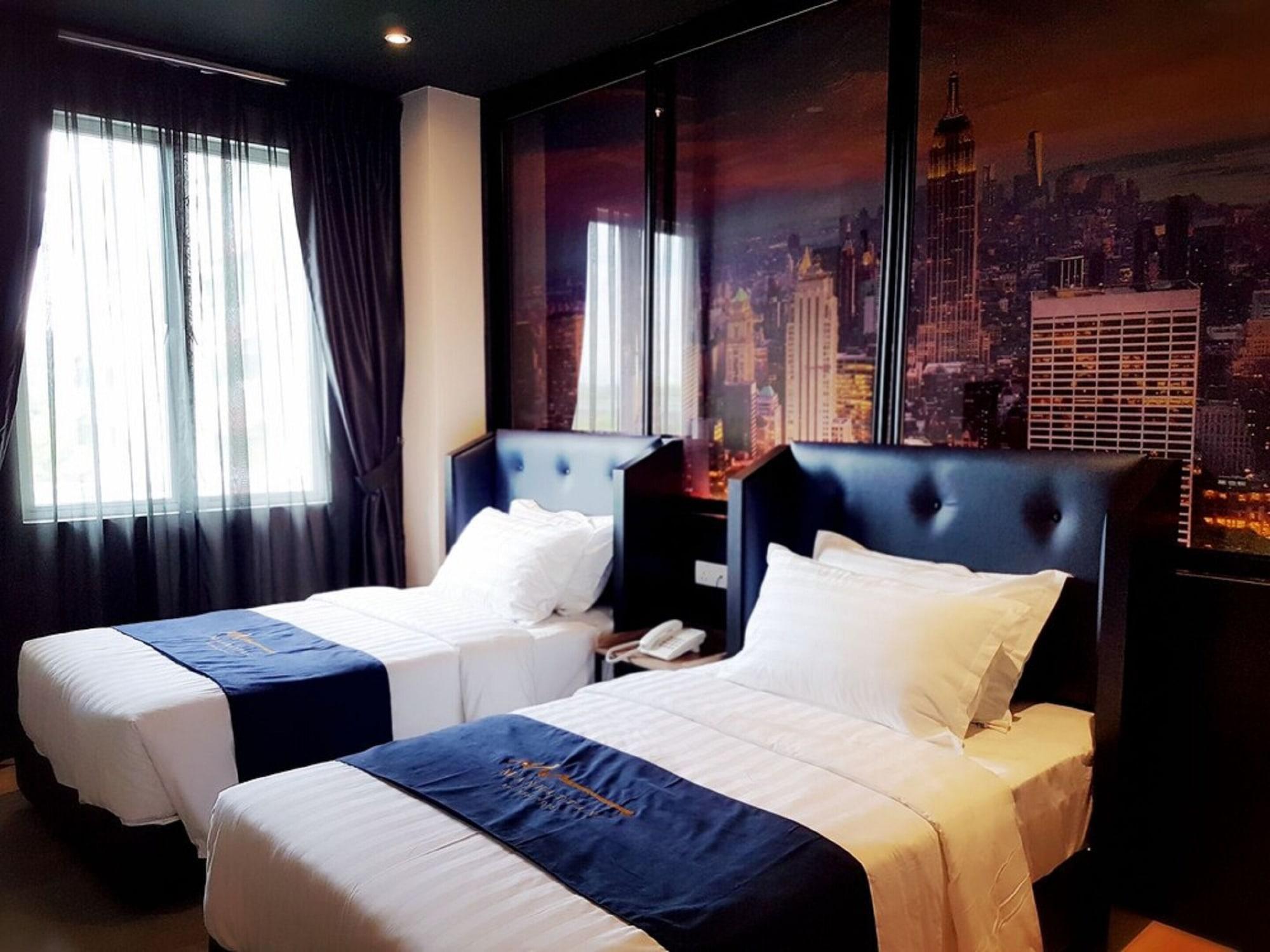 Manhattan Business Hotel Ttdi Куала-Лумпур Экстерьер фото