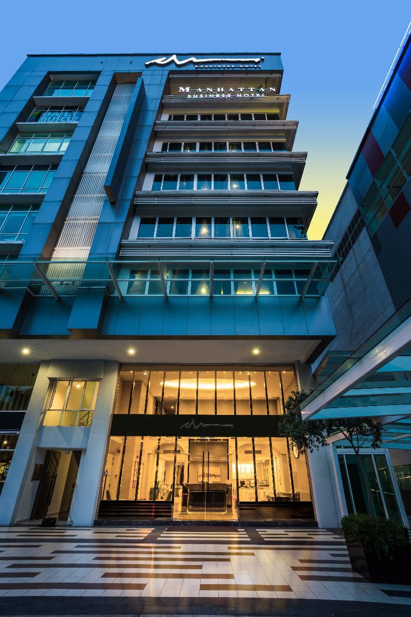 Manhattan Business Hotel Ttdi Куала-Лумпур Экстерьер фото