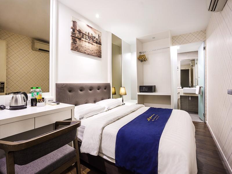 Manhattan Business Hotel Ttdi Куала-Лумпур Экстерьер фото