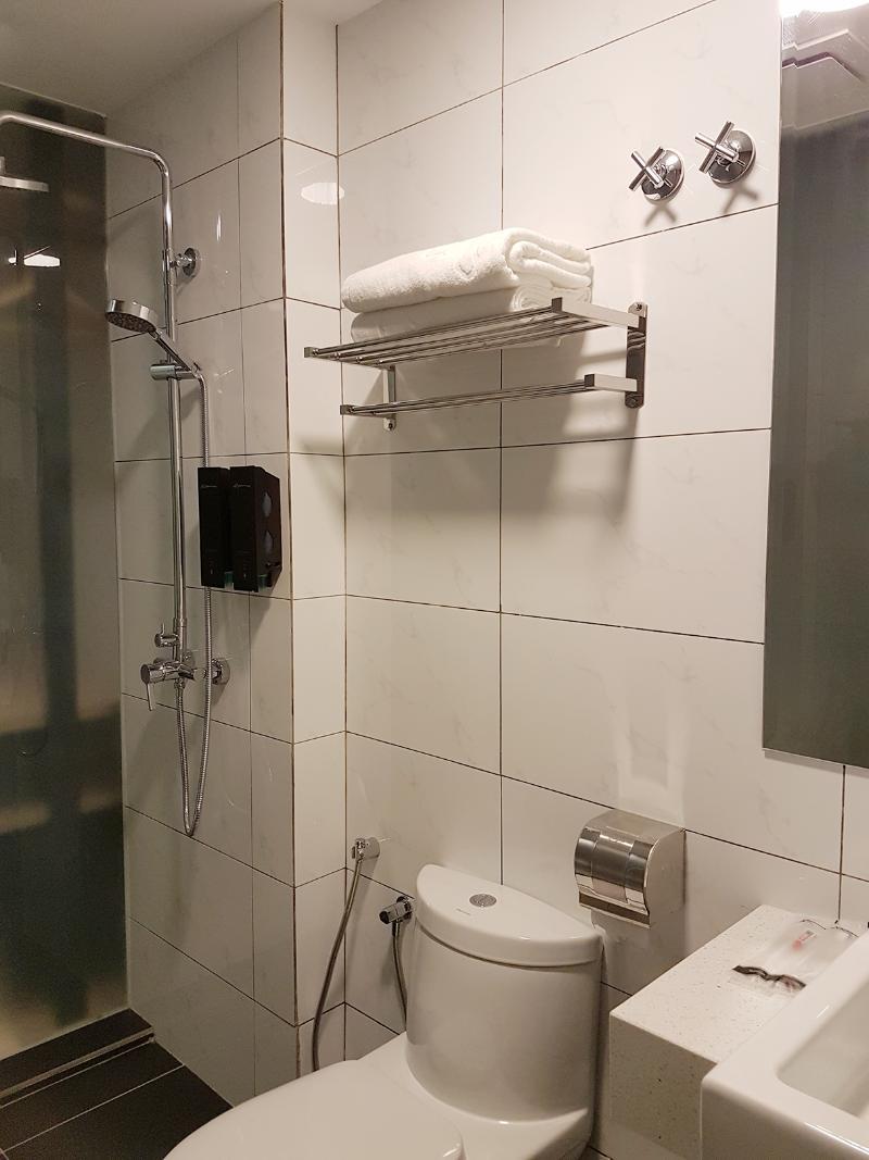 Manhattan Business Hotel Ttdi Куала-Лумпур Экстерьер фото
